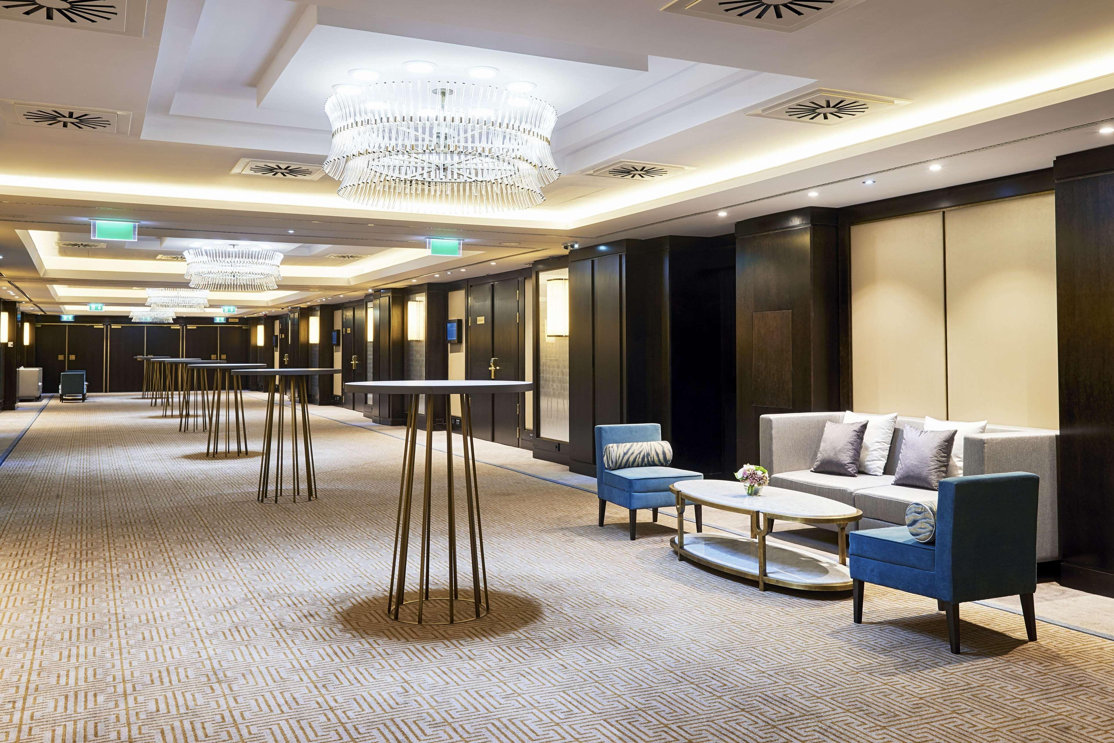 Hilton Budapesta Exterior foto The Grand Ballroom