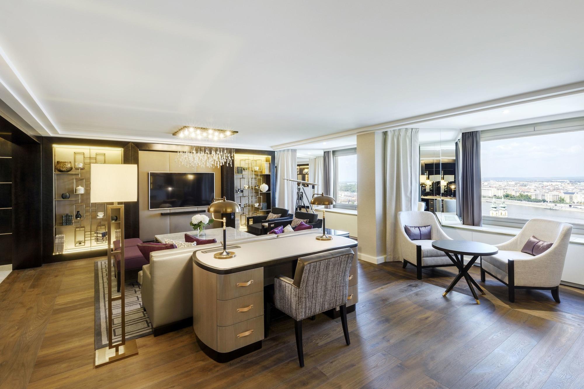 Hilton Budapesta Exterior foto A suite at the Mandarin Oriental, Munich